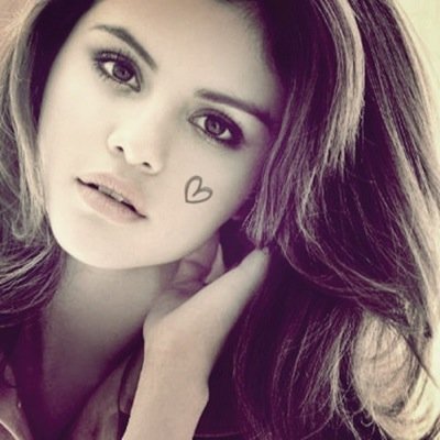 Sele' selena❤ Lovato'Demi amo vocês I love You❤follow me'(Slow Down,Birthday... já No ITunes..