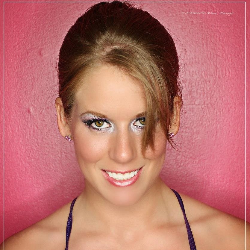 Lush Lisa is a motivational blogger and alternative fitness instructor focused on encouraging all women to feel strong, confident, and sexy about themselves.