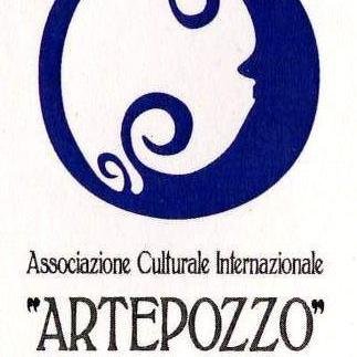 ArtePozzo nasce dal desiderio di Nilo e Angela, di dar vita a un luogo dove i linguaggi dell'arte possano incontrarsi, confrontarsi e diffondere.