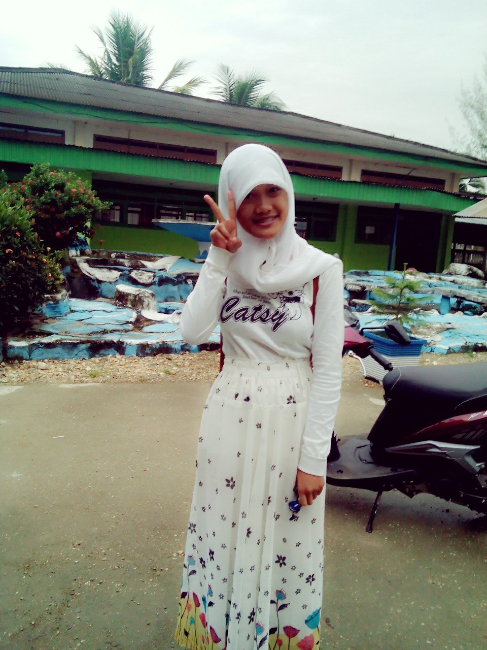 Fini_nabil's profile picture. keep suport @bangbily and @RealSyahnazS