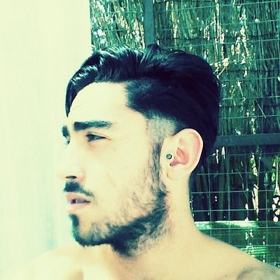 Lo que hagas en esta vida tendra su eco en la eternidad . No seas vengativo,el olvido y el perdon son el mayor castigo.