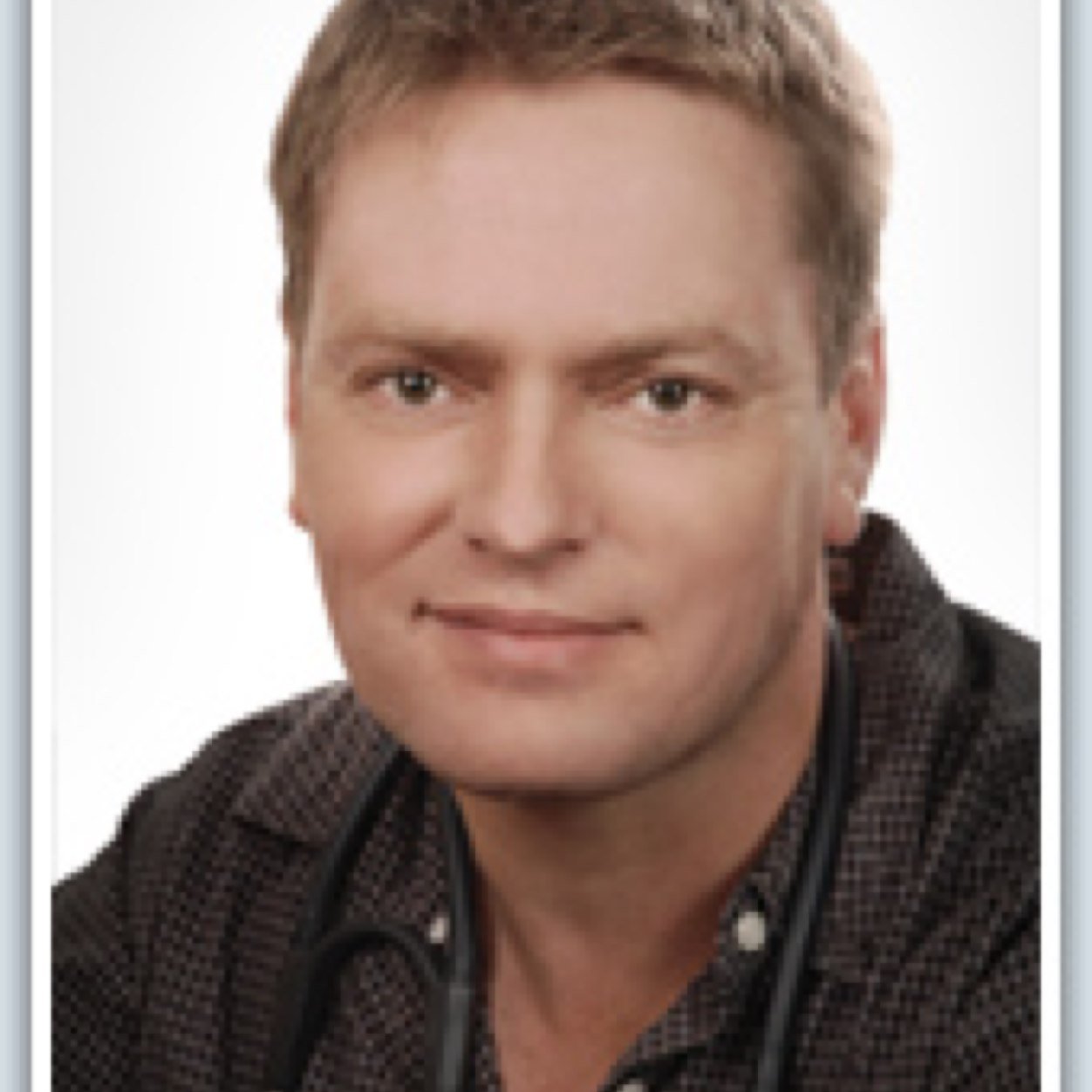Official account of Dr. Craige Golding, specialist physician and integrative medicine practitioner