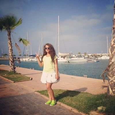 hey guys .Zainab 15 years old .LOL from morocco .im a huge fan of the greatest girl in the world Ariana Grande ♡♡♡