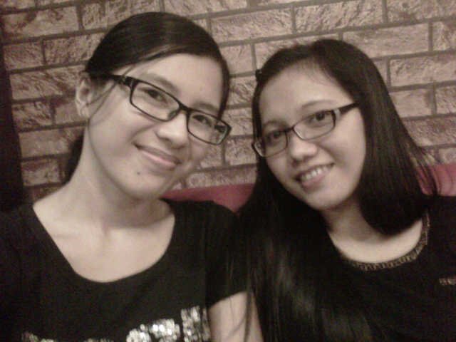 Pernah kuliah distikes st.elisabeth medan.        Bekerja ∂ï rsia eva.          Sibolga 19 agustus 1989 shio ular ;)
