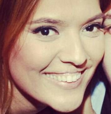 @demetakalın herseyim♥nesekaynagim♥ @demetakalin'in takip ettigi gunu bekliyo.....