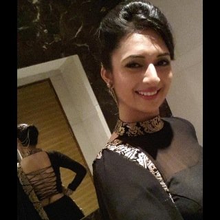 Hugee fan of Yeh Hain Mohabbatein serial :)!