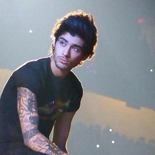 Free follow for you babe bc all the good things in life are free - @18ftstylinson