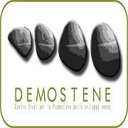 Demostene vuole dare alle persone la possibilità di superare i propri limiti, sviluppare i loro talenti,  in tre parole Promuovere lo sviluppo umano.
