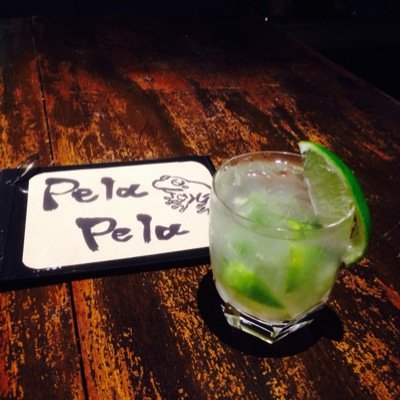 名古屋市千種区にあるBAR。 音楽とお酒好きなマスターがやってるカジュアルBARです。 店内楽器置いてあります、らいぶなんかもやれます。中の人@ma344