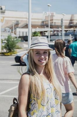 katmelou's profile picture. 