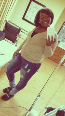 Follow me on Ig @o9_27
Follow Me I'll follow back 
Kik Me @amour.monae