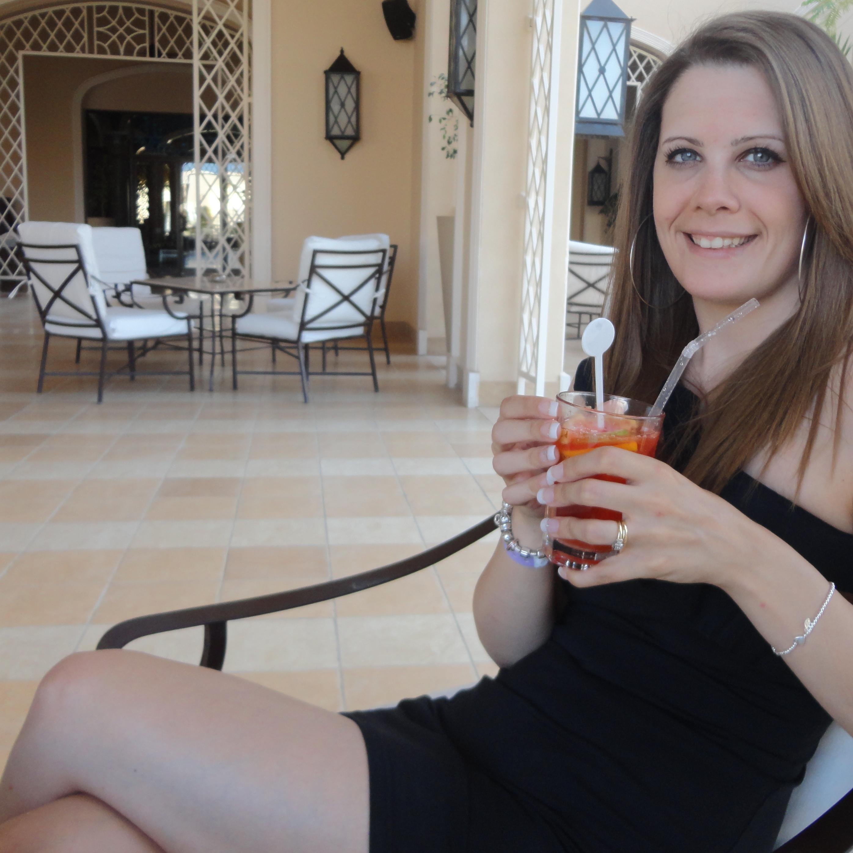 nicola_winnie's profile picture. .....