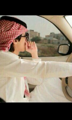 تدري وش اطهر حب ممكن تلاقيه_~_ شخص يدور في حياتك حياته .