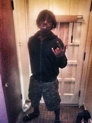 born a savage. raised a hustla. living tu be A WINNER. bt MAJOR LEAGUE ON TOP N WE NVA GNE TOUCH DA BOTTOMM RS