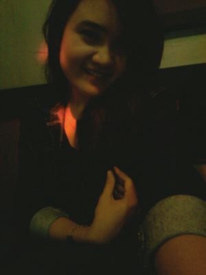 Yulitasari2610's profile picture. 