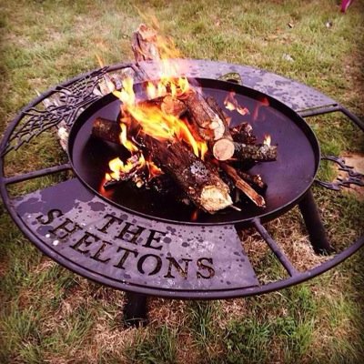 BSRanAre1's profile picture. Just two girls who are obsessed with @mirandalambert & @blakeshelton! (@ranfanbser & @Alysha_Music) We love them with all our hearts! #TeamBlake