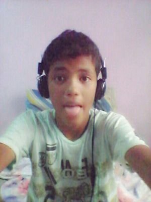 Se de uma grande amizade não surge um grande amor, surge uma bela história de momentos inesquecível.