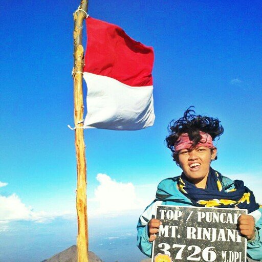sama kaya yg kalian pikirkan | Ig : gilangsigit_