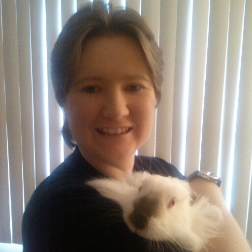 Work retail. Love music, The Judds, rabbits, and OLTL. Single and loving it.