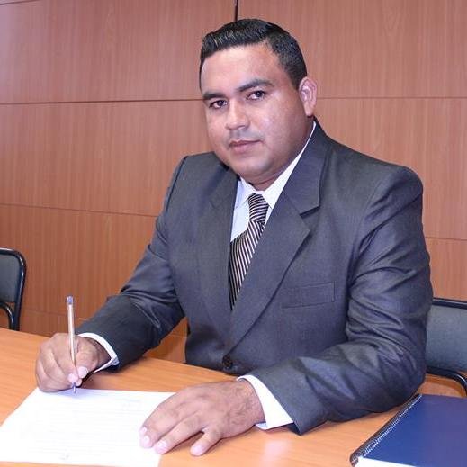 Magister en Comunicación Estratégica, mención Comunicación Digital. Amante de la naturaleza y los deportes de aventura. Asesor de comunicación @VisionaryCia