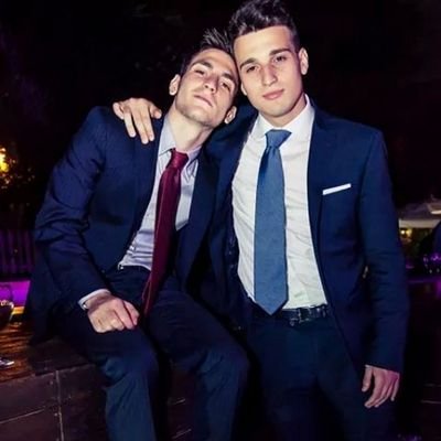 JoeyBaNana4's profile picture. Augurii