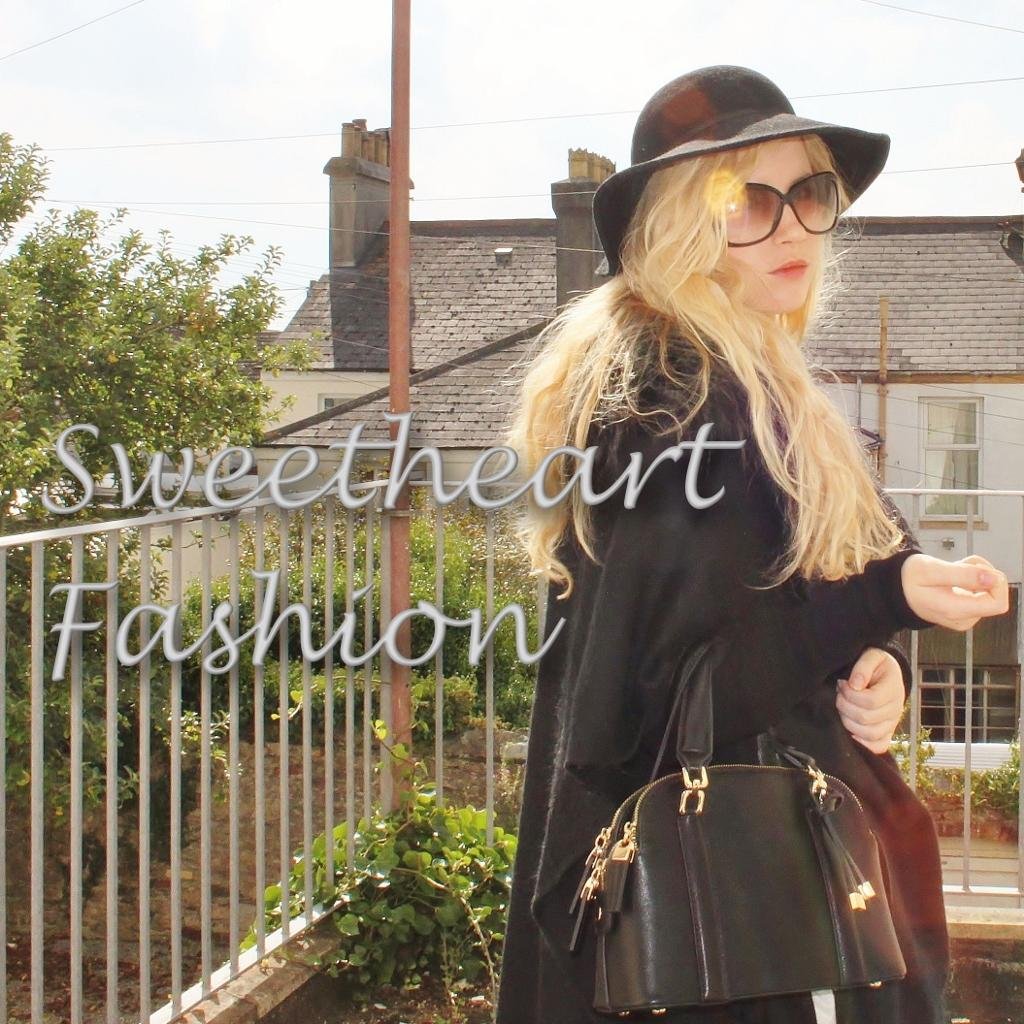 Model, Fashion Blogger & Student http://t.co/l6ZvROHJcl http://t.co/CwpTIwJuN8 Lifestyle: http://t.co/TqWs6lPbCu