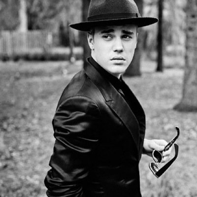 I kinda have an obsession with Justin Bieber.