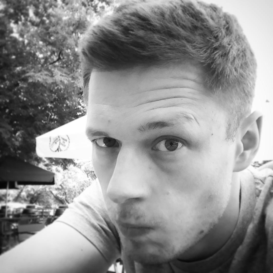 Organizer at @fronttrends and @falsyvalues, co-founder at @filmaster, UX designer, product owner — #FrontTrends: https://t.co/zMPVdb3C8R