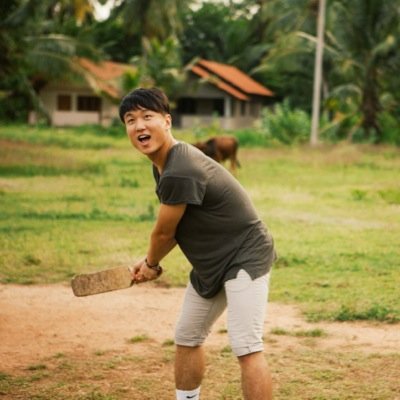 JiSungKm's profile picture. Broken but redeemed. Korean, yet a piece of my heart is in Califronia.