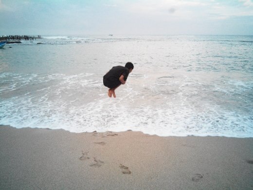 A Writer, A Good adviser, A Liverpudlian, A type Classy Comeback kid, A Creativepreuner, A Cancerian, :))