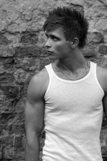 lolkarinochka's profile picture. 