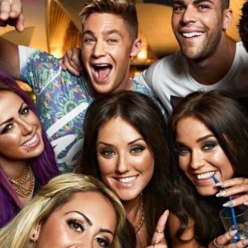 im a pure geordie whey iye i like to go partying in the toon and gs is my favourite tv show this is my fan page i made for the gs cast :) enjoy!