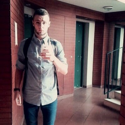 BricePeterbrice's profile picture. If you want to tuch the sky, fuck a duck and try to fly !