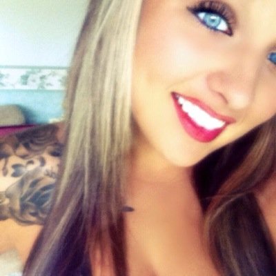 ashley / sex / drugs / good vibes