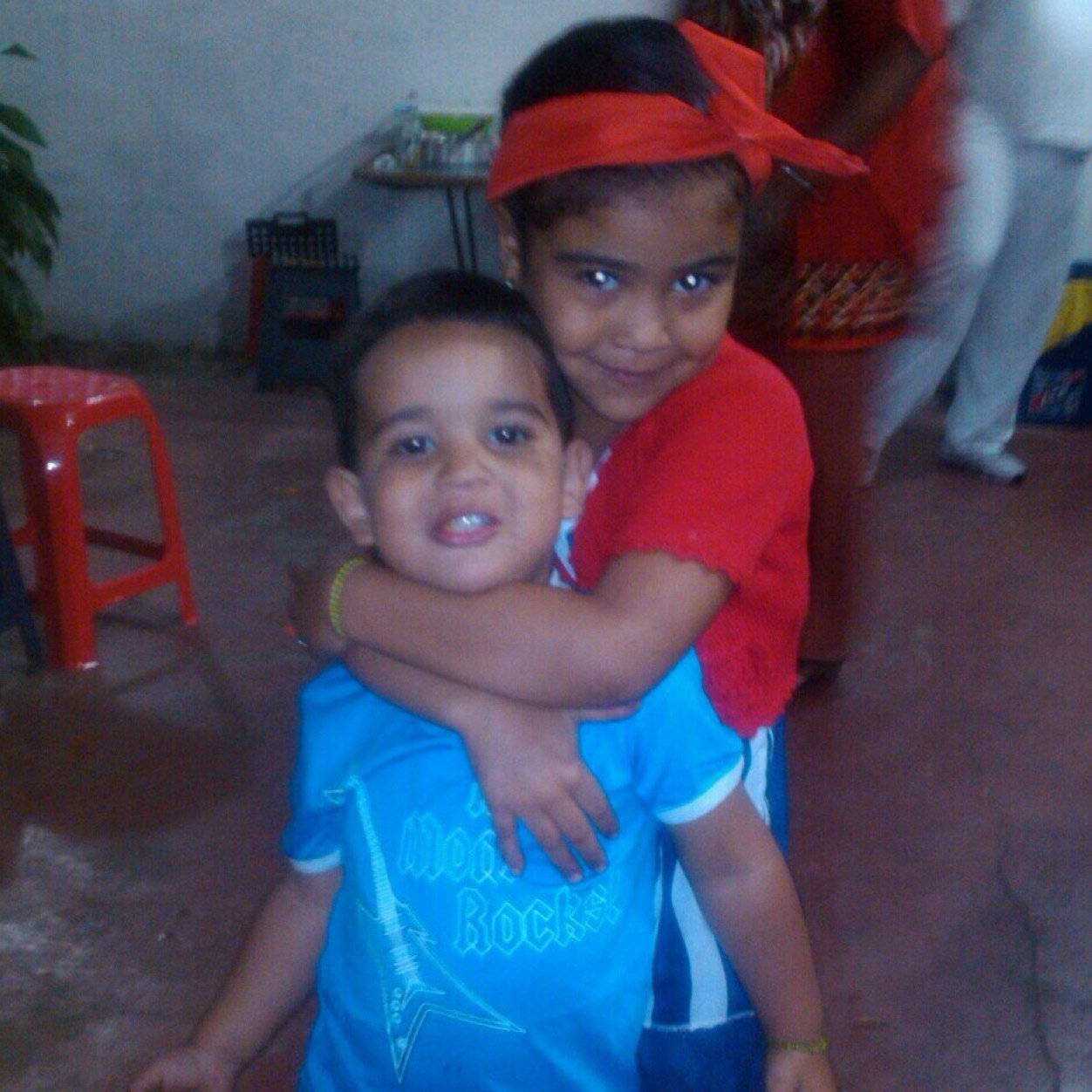 Ama de casa orgullosa de mi mas grande tesoro que son mis hijos