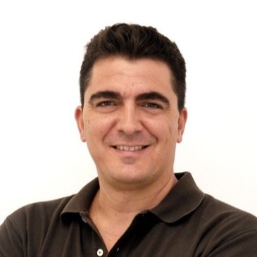 No pretendo reinventar la rueda, sólo buscarle nuevos usos. Profundizando en #mobile y #marketing.