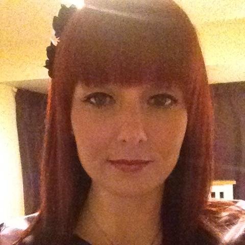 kmk51984's profile picture. I'm 30 and i know that I'm pretty but not beautiful,I sin but I'm not the devil,I'm good but I'm not an angel, I'm just me. #DirtyTwitterTwin #OBLT