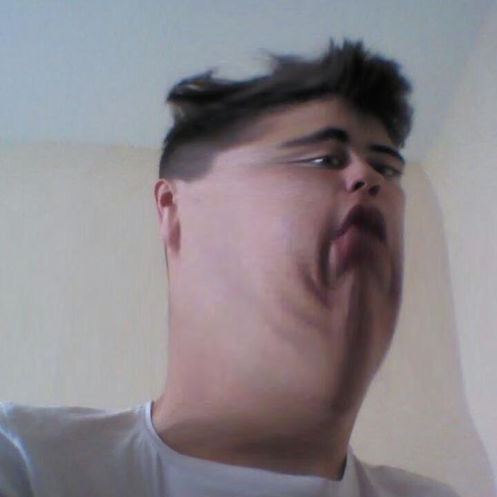 alexrnlt's profile picture. 