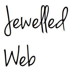Jewelled Web is a blog about silver and gemstone jewellery where you will find jewellery guides, buying tips, trends, gift guides, eye candy and much more!
