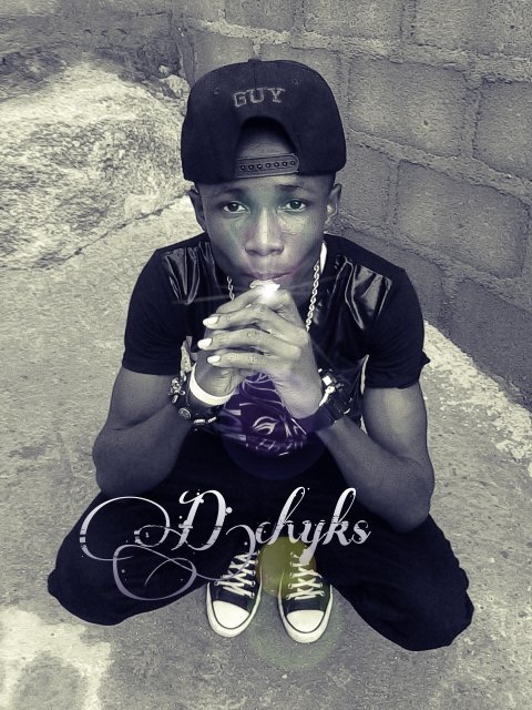 Mafeng_23871's profile picture. The boy Blazyne,am so blessed to be stressed,,the boy rides the version studio 819,the beats embassy,and where we have the kings of the MIC....what else?