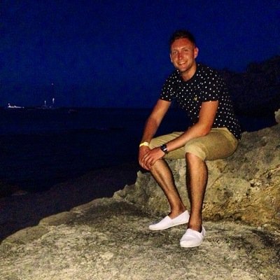 akillen88's profile picture. positivity is key. NUFC supporter home & away ⚽️ keen golfer 🏌️‍♂️