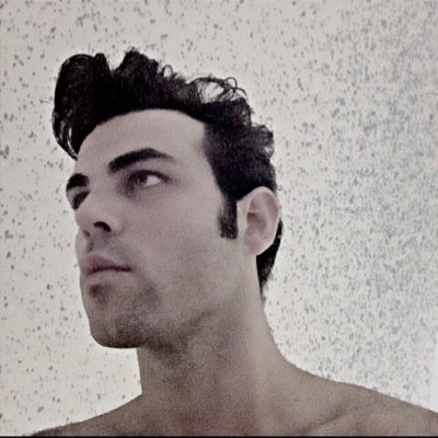 Crazy about HAIR, ART, FASHION…anything with TALENT!!!.
Freelance Session-Hair-Stylist and Hair-Stylist. https://t.co/ti4KbQkXMG