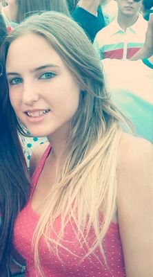 Nivel 18♚ La mejor venganza en sacar una sonrisa en frente de quien intentó hacerte sufrir. ( ^)o(^ )