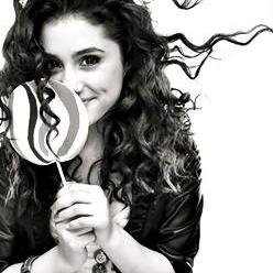 I'm just girl learning from mistakes and being amazed the      lessons.!  ( One dream )