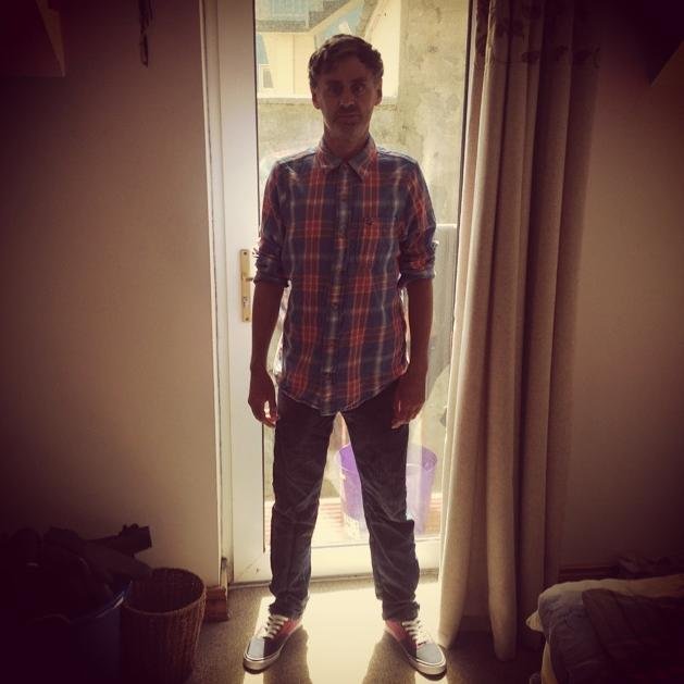 I live in Lahinch and I surf and hang with my mates and fun to be around