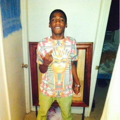 Catch Me EveryWhere Getting Money On Yall Niggas.