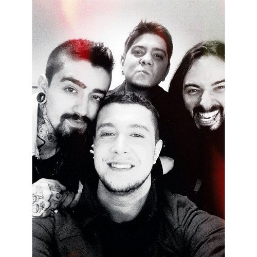 Os brutos também amam. Instagram: @brutosdamalta