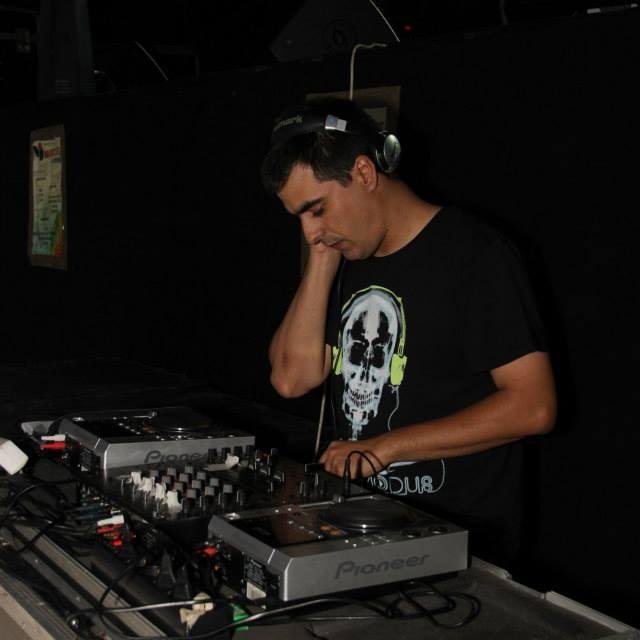 Dj, Producer/Composer of house, trance, techno.
https://t.co/uhocoaucnJ
