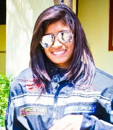 #Bikerni #Singer #DholVadak #Traveller #VoiceArtist #RJ #SocialActivist #TeluguMumbaikar 

#FacebookAccount : RE Archie Aks 🏍️✌🎙