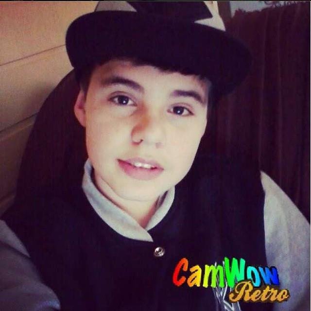 Sou Completamente louco ,
Mas um louco consciente ♪ , Instagram : Gusttavomelloo ;D